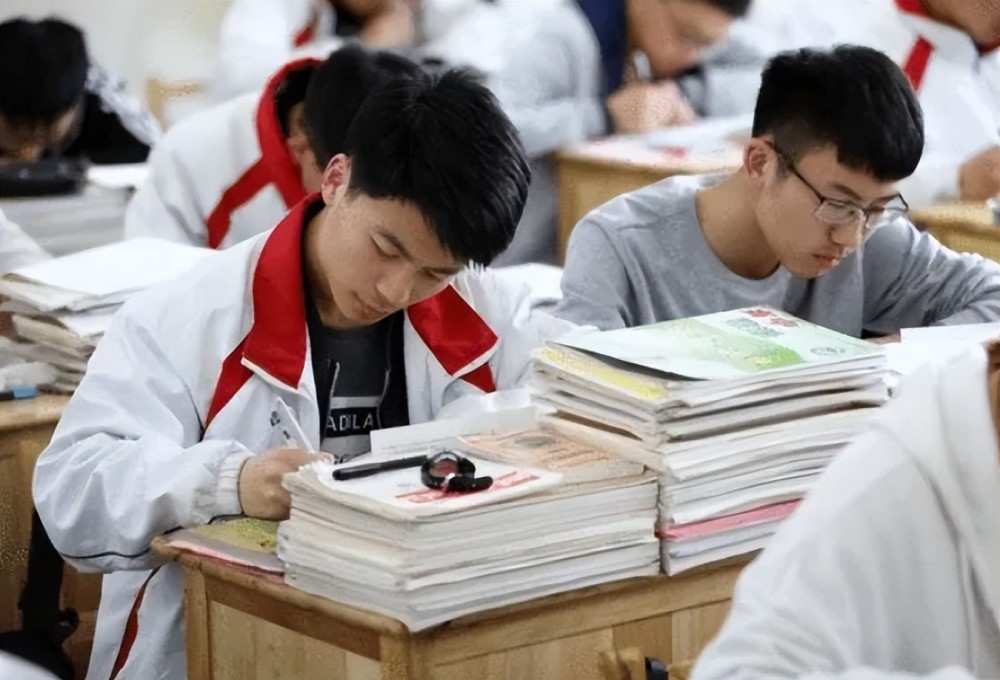 教育部：做好2022年高校招生录取工作