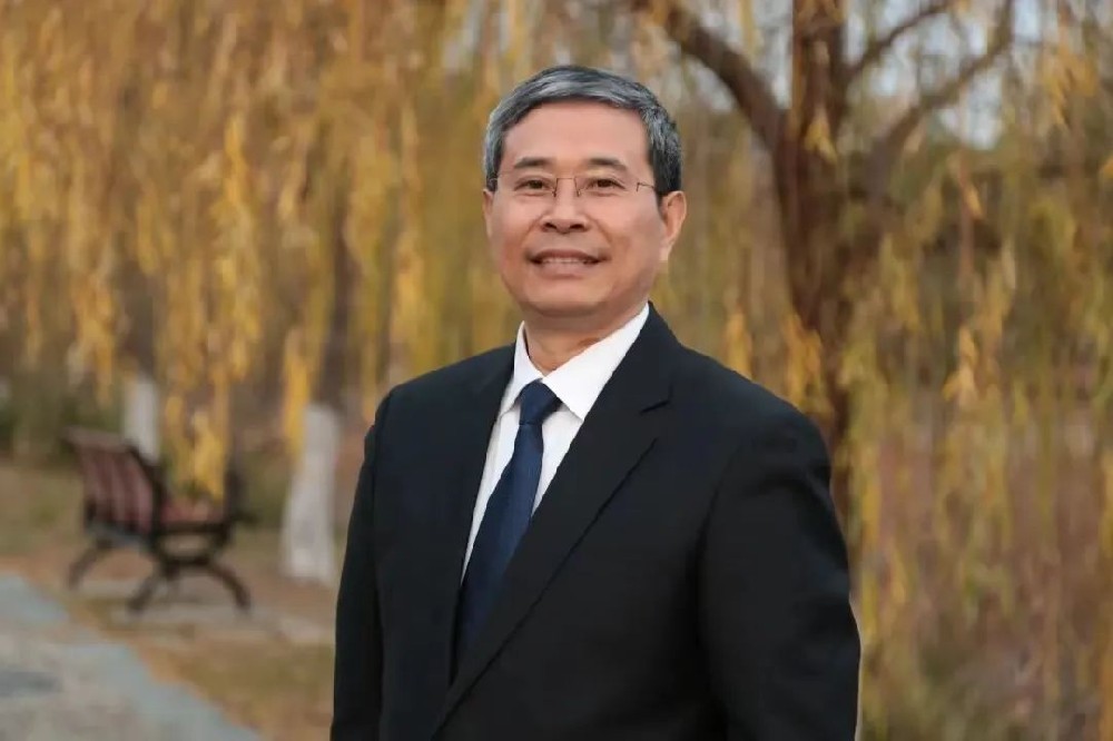 路丙辉：给学生温暖的陪伴 | 听党代表的教育故事