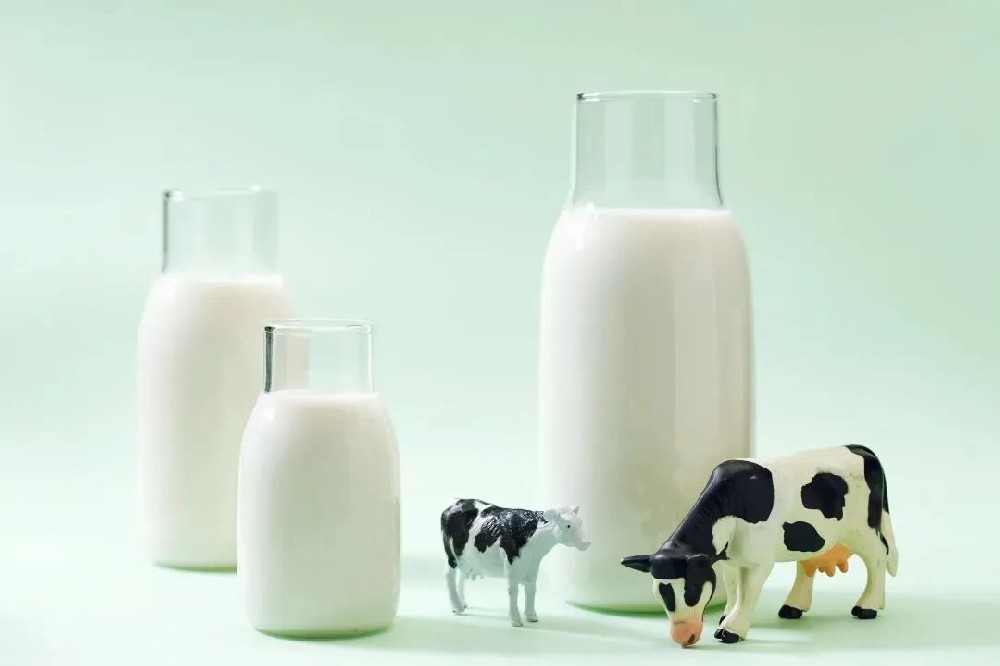 注意了！2022版膳食指南“更新”牛奶摄入量，你给孩子喝对了吗？