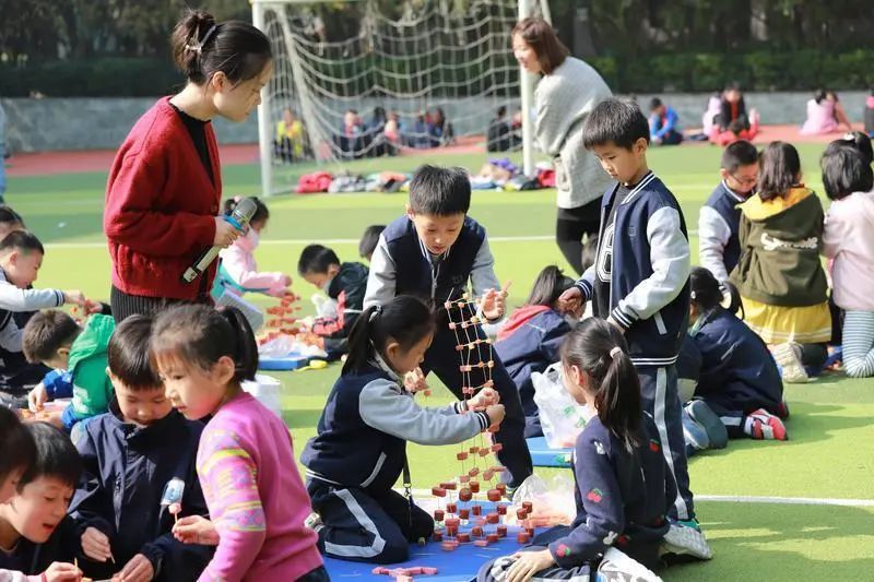 新城区：减负提质 护航学生健康成长